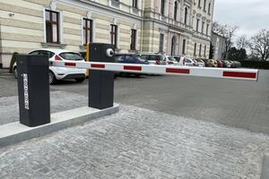 Parking system at the entrance to the premises of the Psychiatric Hospital in Šternberk